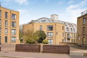 Photo 25- click for photo gallery